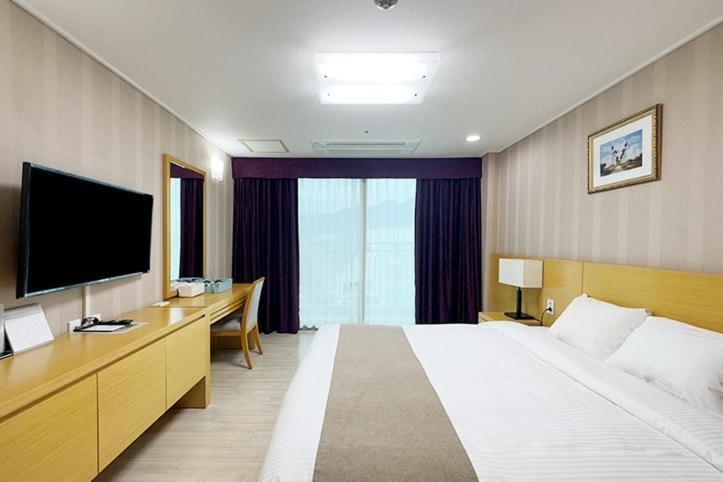 Mohang Haenaru Family Hotel Buan Rom bilde