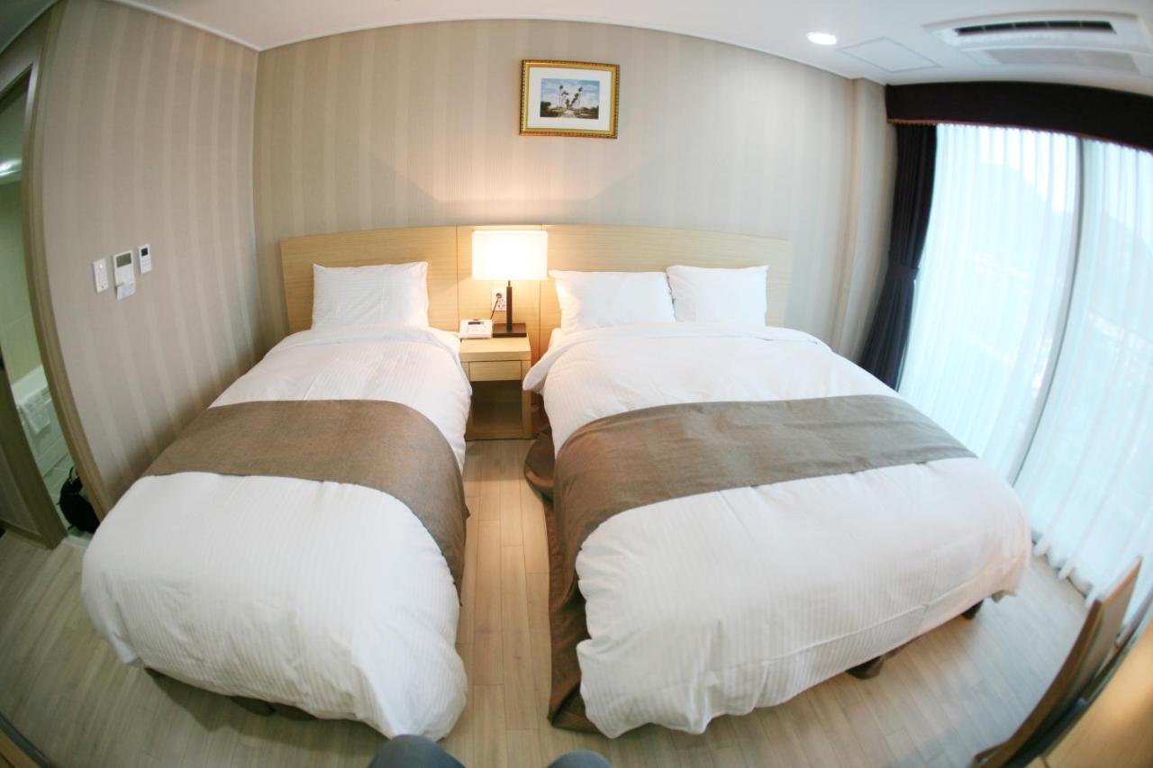 Mohang Haenaru Family Hotel Buan Eksteriør bilde
